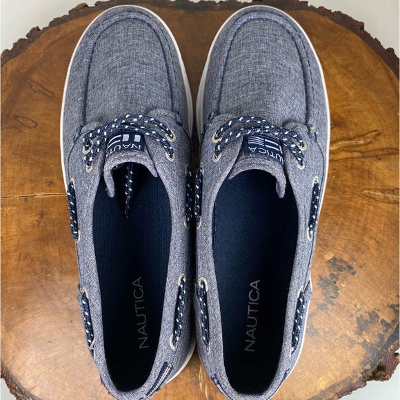 NAUTICA SPINNAKER BOAT SHOES - Picture 8 of 9